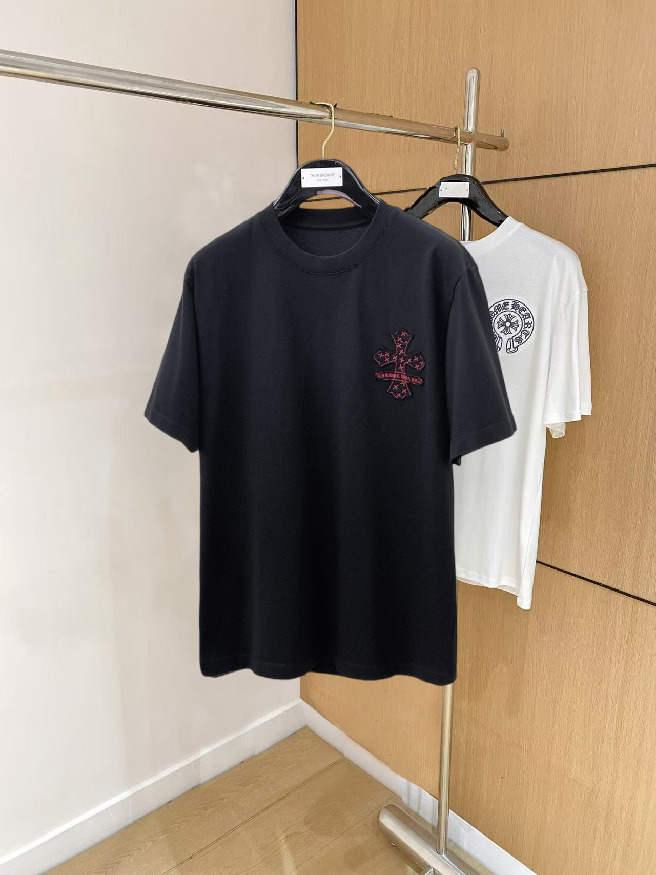 short sleeves